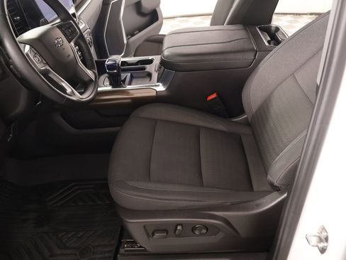 Used 2024 Chevrolet Silverado 1500 LT Trail Boss image 12