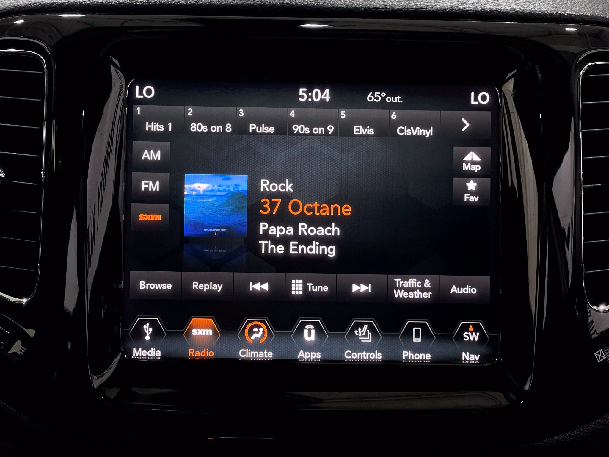 Used 2019 Jeep Compass Limited AWD/4WD image 24