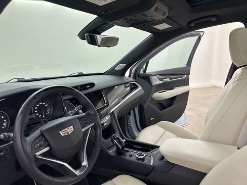 Certified 2025 Cadillac XT6 Sport w/ Technology Package AWD/4WD image 35