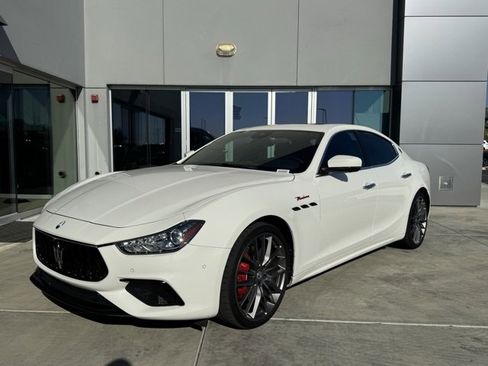 Certified 2022 Maserati Ghibli Modena Q4 image 4