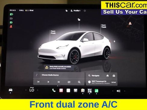 Used 2022 Tesla Model Y Performance AWD/4WD image 16