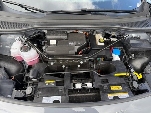 Used 2023 Volkswagen ID.4 Pro S Plus image 20