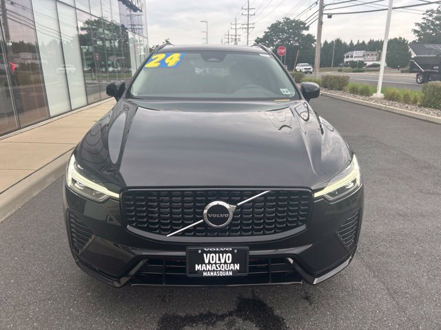 Certified 2024 Volvo XC60 B5 Core w/ Protection Package Premier AWD/4WD image 7