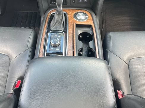 Used 2022 Nissan Armada SL RWD image 27