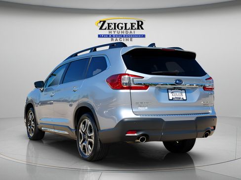 Used 2024 Subaru Ascent Touring AWD/4WD image 5