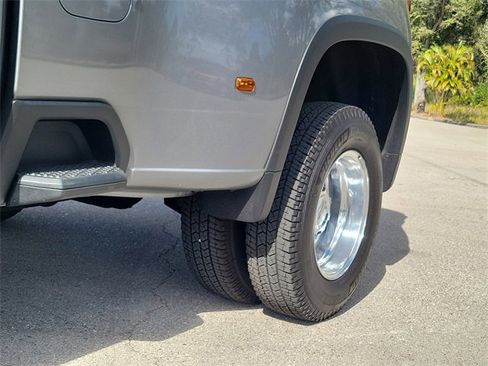 Certified 2025 Chevrolet Silverado 3500 High Country w/ High Country Premium Package image 8