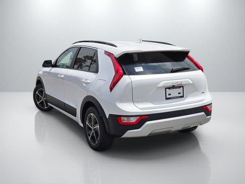 New 2026 Kia Niro LX FWD image 6