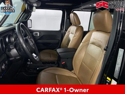 Used 2023 Jeep Wrangler Unlimited Sahara w/ Cold Weather Group AWD/4WD image 14