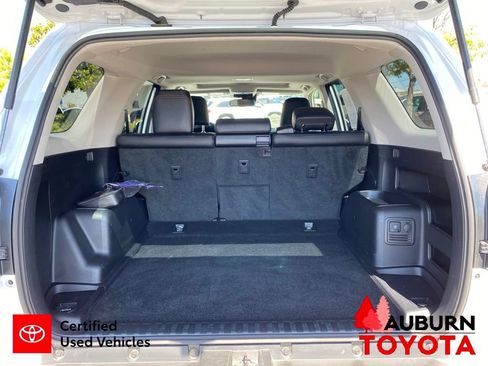 Certified 2024 Toyota 4Runner TRD Off-Road Premium w/ Moonroof Package AWD/4WD image 15