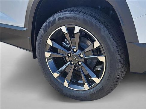 New 2026 Chevrolet Equinox RS w/ Convenience Package III image 10