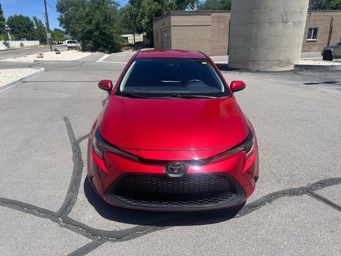 Used 2021 Toyota Corolla LE FWD image 11