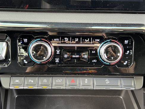 New 2026 GMC Sierra 1500 AT4 AWD/4WD image 29