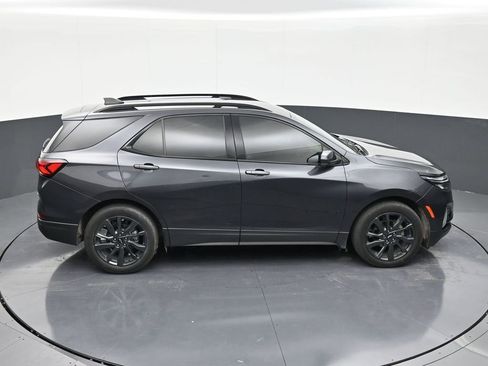 Used 2022 Chevrolet Equinox RS image 17