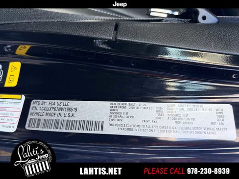 Used 2022 Jeep Wrangler Unlimited Sahara image 19