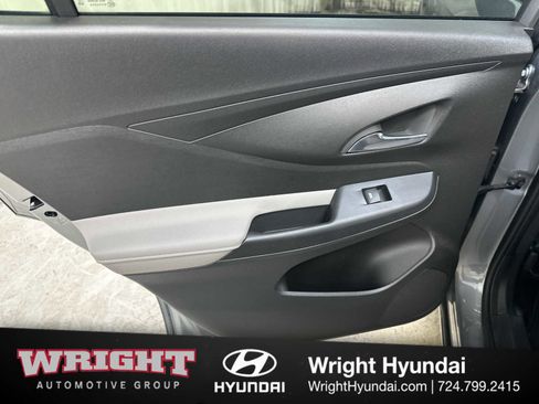 Used 2024 Buick Envista Avenir image 12