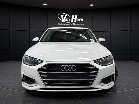 Used 2023 Audi A4 2.0T Premium w/ Convenience Package image 2