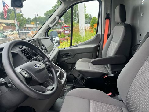 Used 2023 Ford Transit 250 148 High Roof RWD image 14