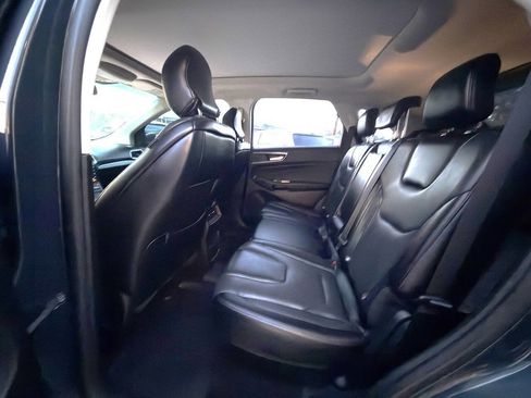 Used 2019 Ford Edge Titanium w/ Equipment Group 301A image 16