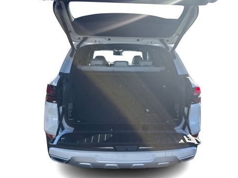 New 2026 BMW X5 sDrive40i w/ Climate Comfort Package RWD image 13