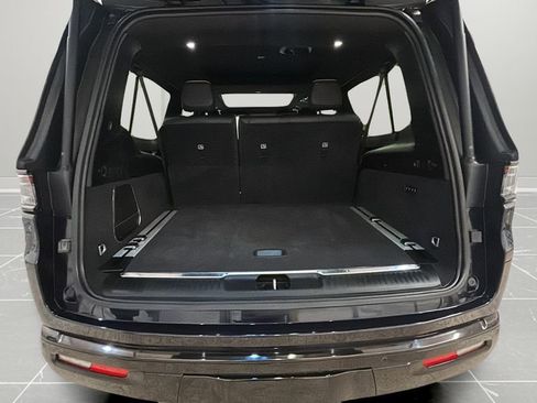 Used 2024 Jeep Grand Wagoneer L Series II w/ Quick Order Packagew 28T image 20