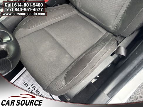 Used 2019 Dodge Charger SXT w/ Blacktop Package image 17