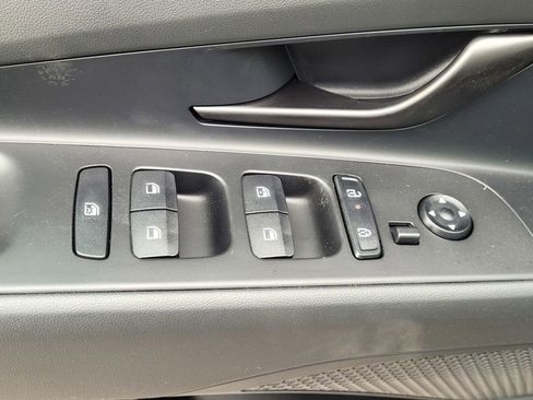 New 2026 Hyundai Elantra Sport image 14