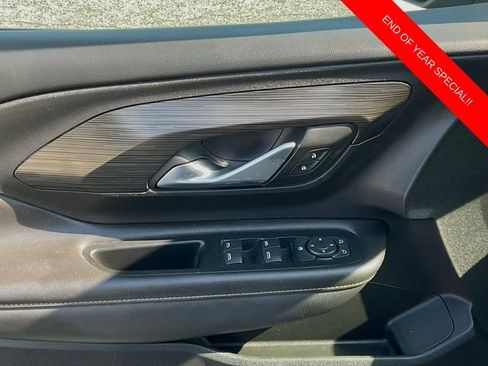 Used 2019 GMC Terrain SLT image 11