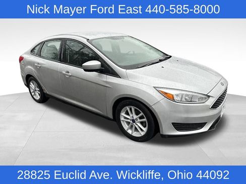 Used 2018 Ford Focus SE image 1