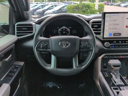 Used 2026 Toyota Tundra Limited AWD/4WD image 15