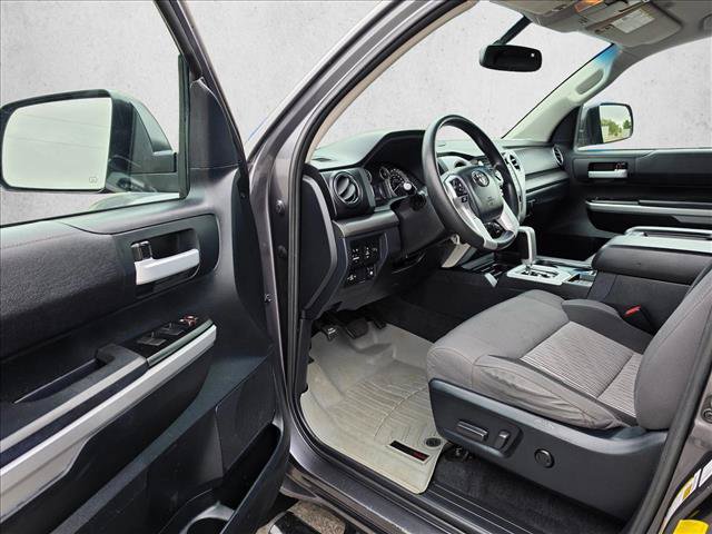 Used 2016 Toyota Tundra SR5 w/ SR5 Upgrade Package AWD/4WD image 22