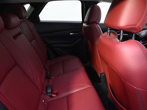 Used 2024 MAZDA CX-30 AWD 2.5 S w/ Preferred Package image 18