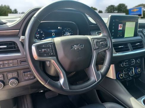 Used 2023 Chevrolet Tahoe Z71 w/ Z71 Off-Road Package AWD/4WD image 9