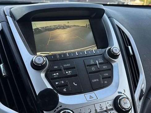 Used 2017 GMC Terrain SLE w/ Convenience Package AWD/4WD image 12