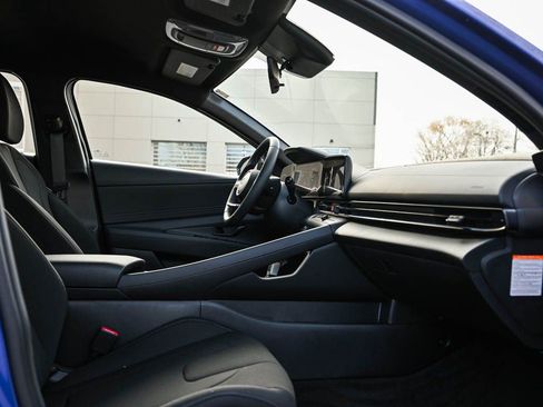 New 2026 Hyundai Elantra Sport image 9
