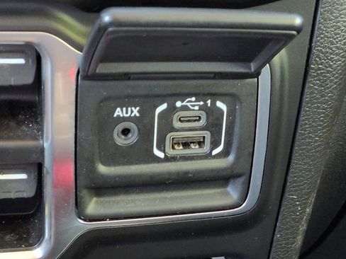 Certified 2023 Jeep Wrangler Unlimited Rubicon 4xe AWD/4WD image 28