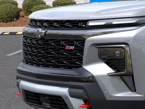 New 2026 Chevrolet Traverse Z71 w/ Enhanced Driving Package image 14