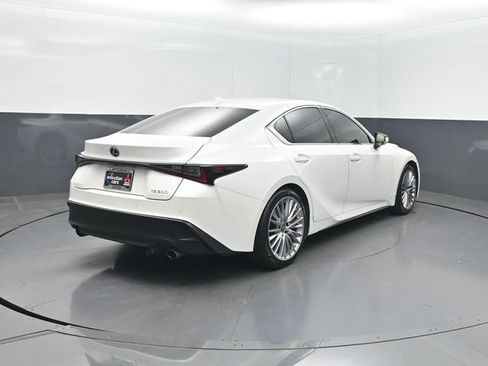 Used 2022 Lexus IS 300 w/ Premium Package RWD image 31