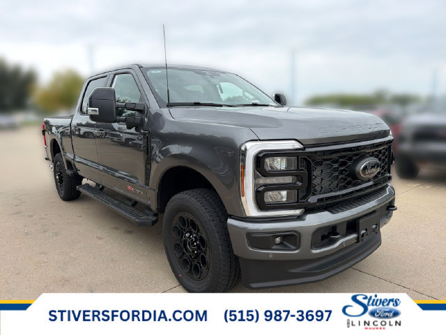 New 2026 Ford F350 Lariat w/ Black Appearance Package AWD/4WD 360° Tour