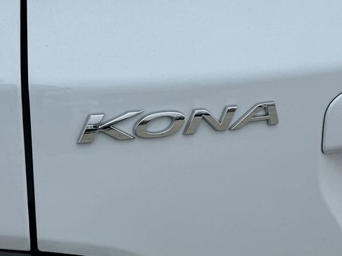 Used 2018 Hyundai Kona SEL image 26