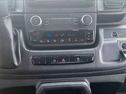 Used 2025 RAM ProMaster 2500 w/ U-Haul Equipment Group FWD image 15