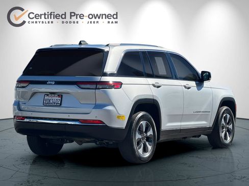 Certified 2022 Jeep Grand Cherokee Limited 4xe AWD/4WD image 4