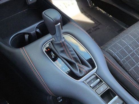 Used 2024 Honda HR-V Sport image 12