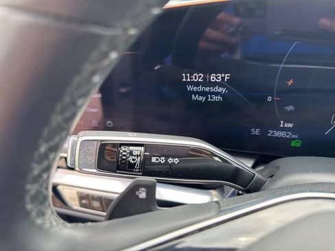 Used 2024 Cadillac Lyriq Tech w/ Driver Assist Package AWD/4WD image 47