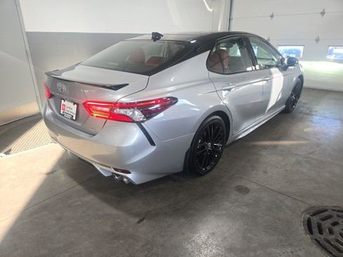 Used 2023 Toyota Camry XSE image 6