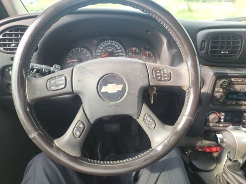 Used 2007 Chevrolet TrailBlazer LT image 14