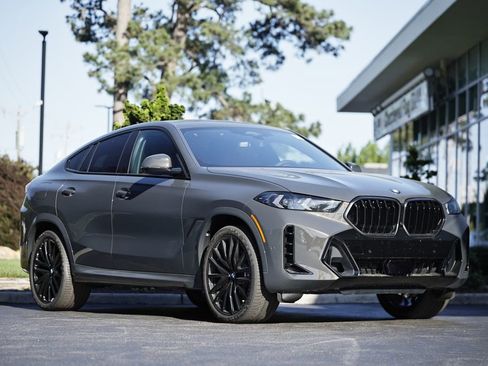New 2027 BMW X6 xDrive40i w/ Climate Comfort Package AWD/4WD image 1