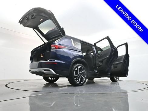Used 2024 Mitsubishi Outlander SE FWD image 57