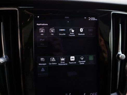 Used 2021 Volvo V60 T5 Cross Country w/ Climate Package image 20