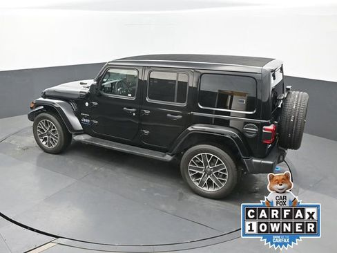 Used 2023 Jeep Wrangler Unlimited Sahara w/ Cold Weather Group image 50