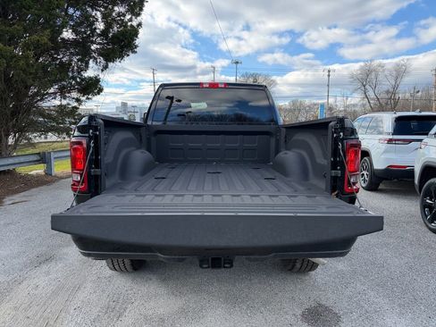 New 2025 RAM 2500 Big Horn image 26